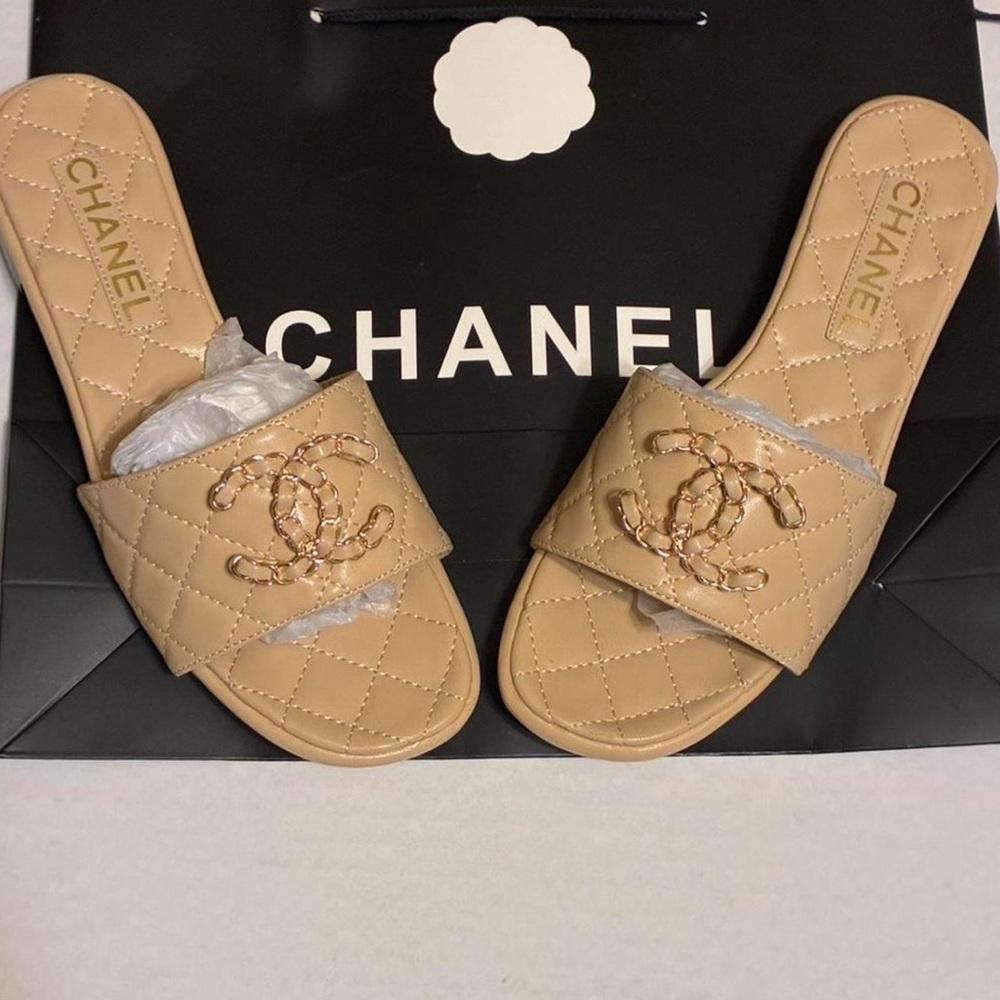 CHANEL Beige Quilted Sandals